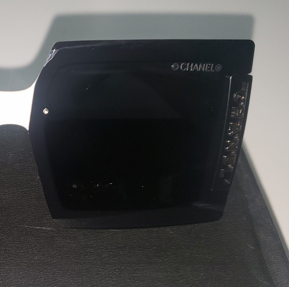 Women Sunglasses - Picture 1 of 5